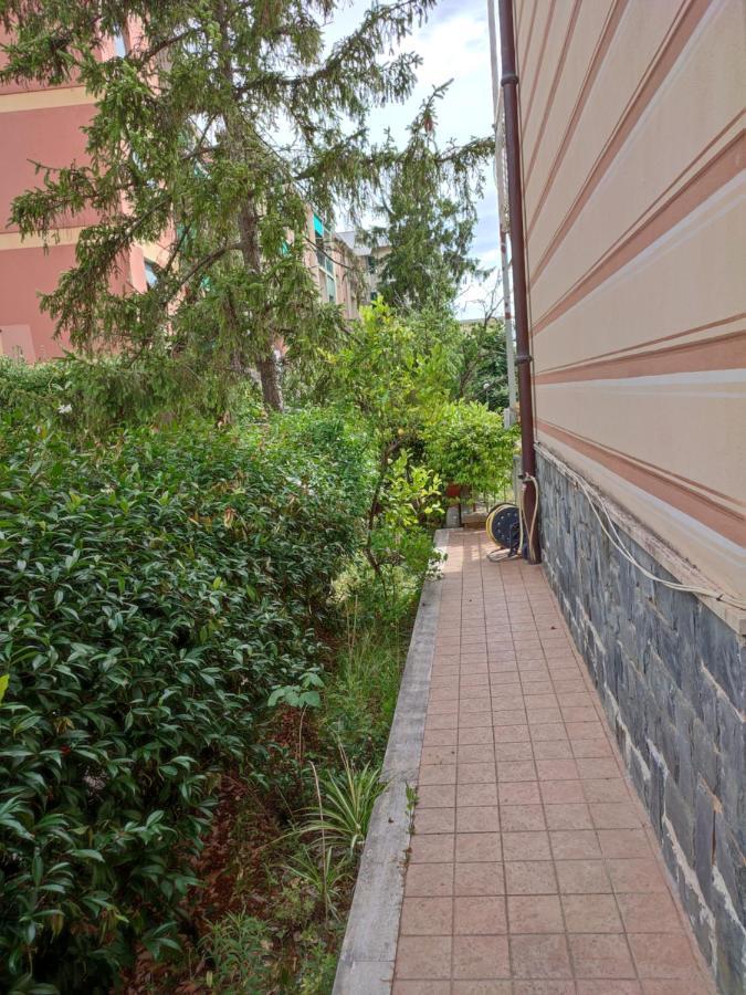 La Casa Di Yuri - Free Private Parking & Air Conditioning Recco Bagian luar foto